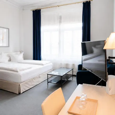 Saigon Blue 3* Dresden