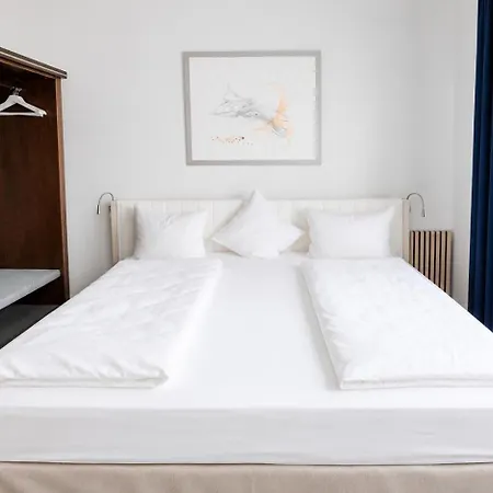 Saigon Blue 3* Dresden