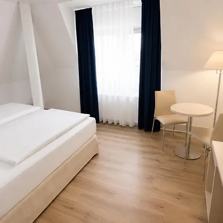 Saigon Blue Hotel Dresden