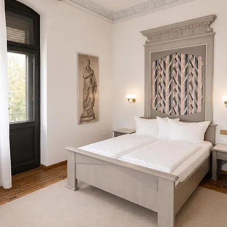 Saigon Blue Hotel 3*